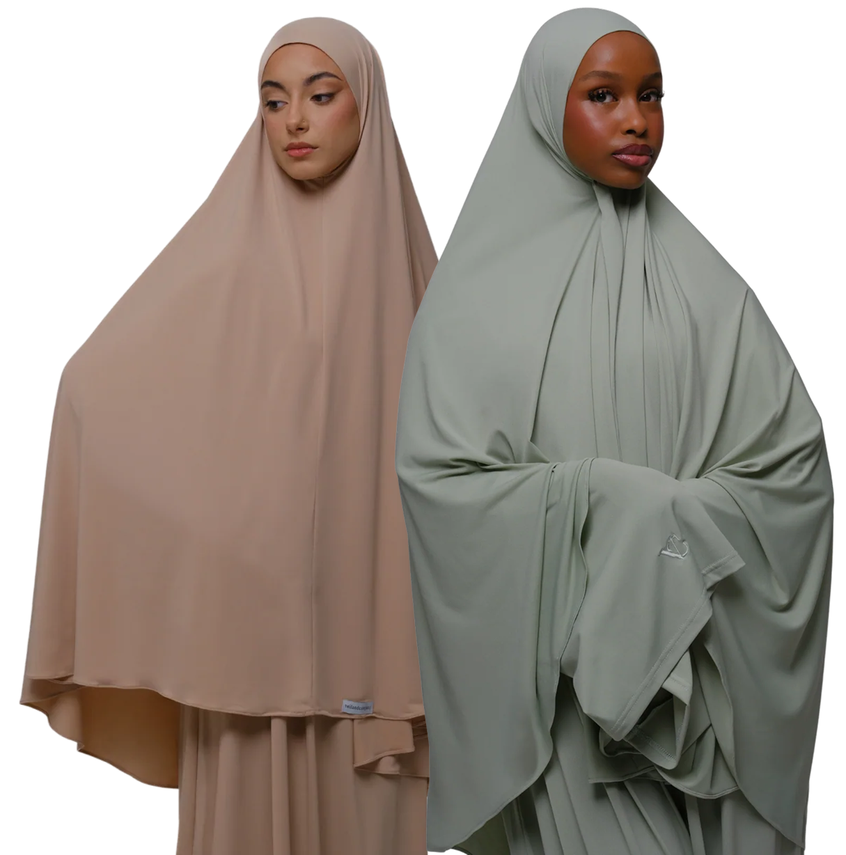 Modeller iført beige og salviegrønne hijabs